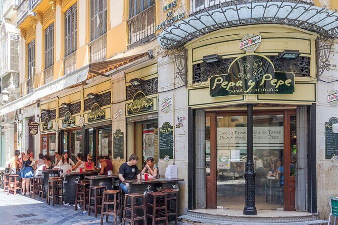 Malaga Market Food Tour: Tapas, Drinks, and Local Flavors - Who Will Love This Tour?