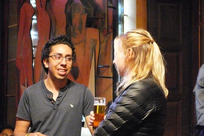 Malaga Nightlife Pub Crawl Tour with Drinks and Clubs Entry - The Sum Up