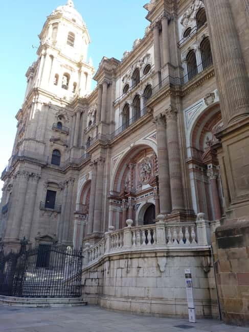 Malaga: old town walking tour & flamenco show - The Flamenco Experience: Passion in Motion