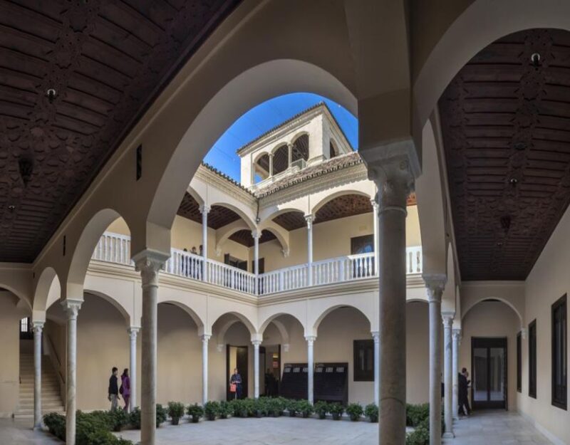 Malaga: Picasso Museum Guided Tour with Skip-the-Line Ticket - Exploring the Picasso Museum Experience in Detail