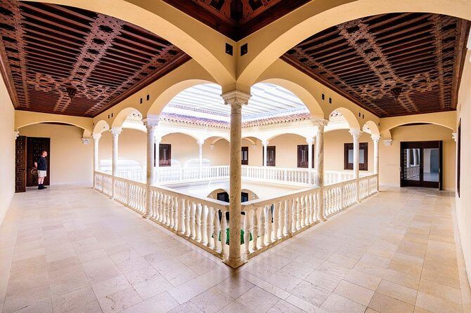 Málaga Picasso Museum Private Guided Tour - The Sum Up