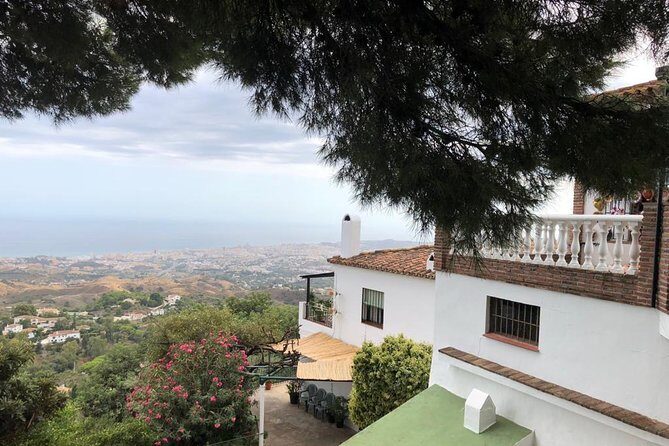 Malaga private Shore Excursion: Malaga Highlights & Mijas White Washed Village - Teatro Romano de Malaga: Ancient Ruins