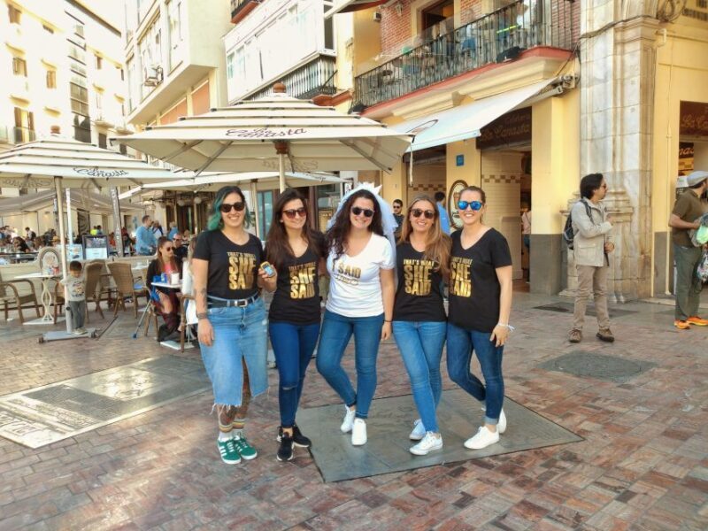 Málaga: Private Sightseeing Treasure Hunt - Key Points