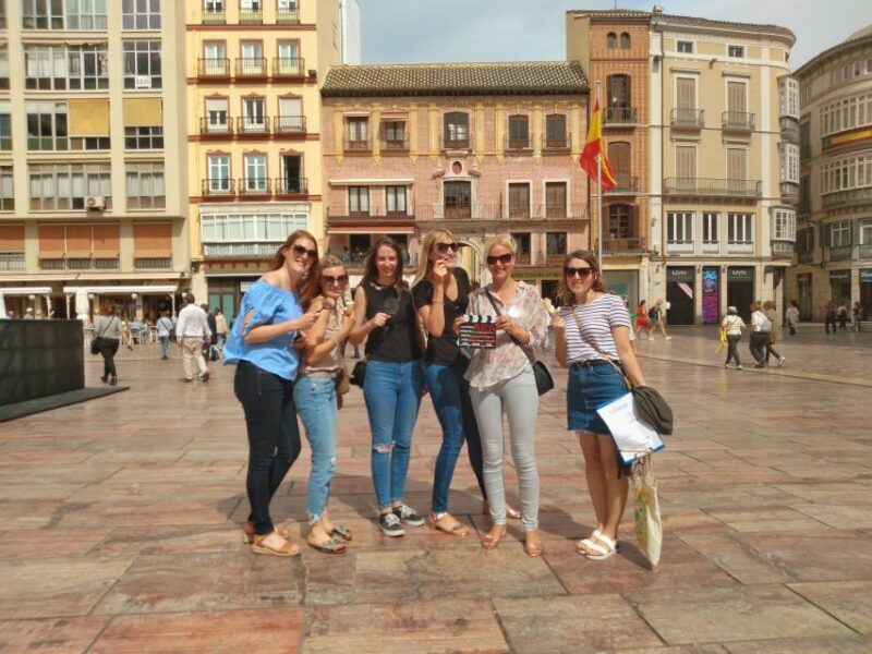 Málaga: Private Sightseeing Treasure Hunt - Frequently Asked Questions