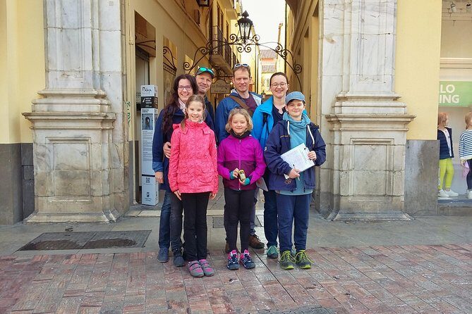 Málaga: Private Sightseeing Treasure Hunt - Price and Value