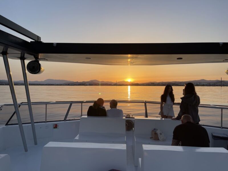 Málaga: Sunset Catamaran Trip - The Value of the Málaga Sunset Catamaran Trip