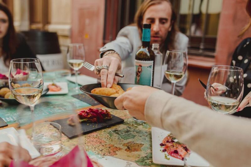 Malaga: Tapas Crawl - Who Will Love It