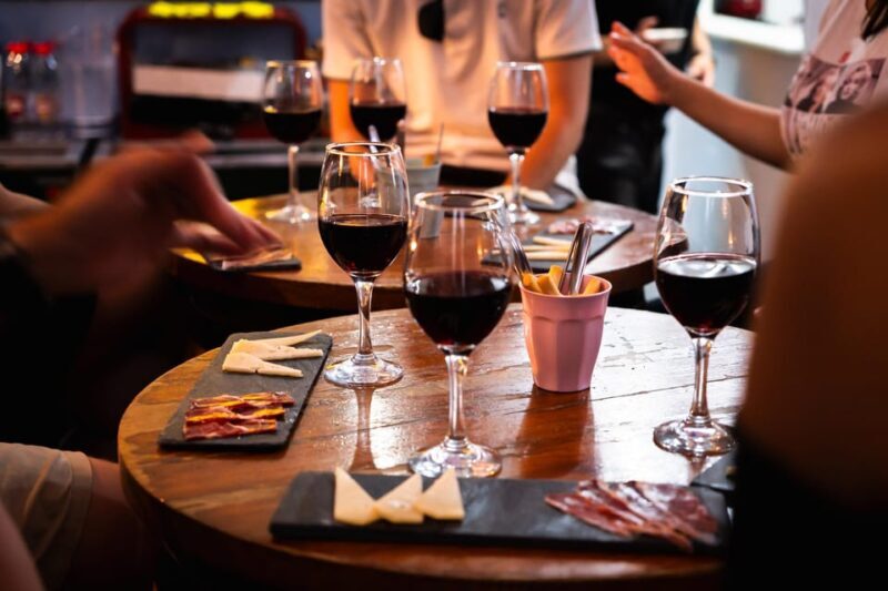 Malaga: Wine and Tapas Tour with Tastings and Drinks - An In-Depth Look at the Malaga Wine & Tapas Tour