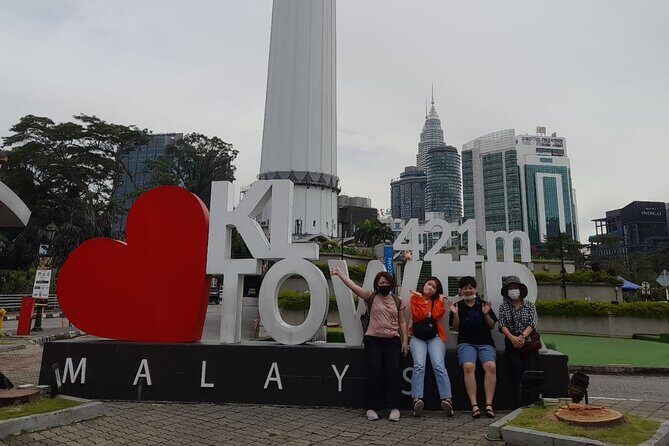 Malaysia's The Two Tower Half-Day City Tour - An In-Depth Look at the Kuala Lumpur City Tour