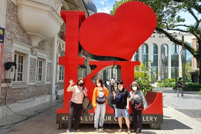 Malaysia's The Two Tower Half-Day City Tour - FAQ