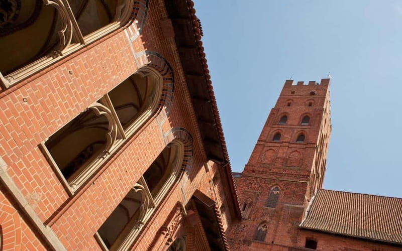 MALBORK: Castle of the Teutonic Oder from Warsaw - private - Authentic Experiences and Insights from Past Travelers