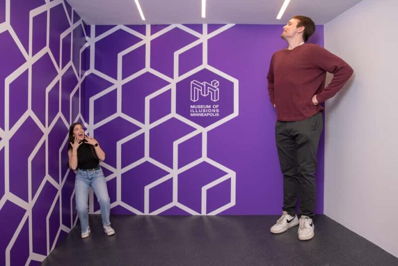 Mall of America: Museum of Illusions Entry Ticket - A Closer Look at the Experience