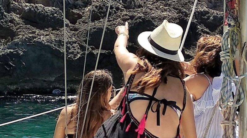 Mallorca Boat Tour with Swim, Cliff Food, & Drinks - An In-Depth Look at the Mallorca Boat Tour