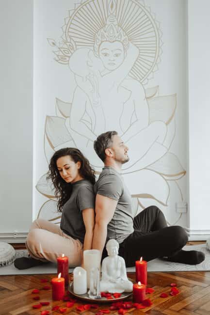 Mallorca: Candlelight Couples Yoga and Meditation - The Venue and Practical Details