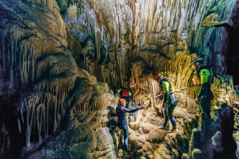 Mallorca: Cova des Coloms Caving Trip with Hotel Transfer - Who Should Book This Tour?