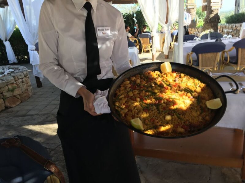 Mallorca: Dinner Experience with the Famous "Paella Man" - An In-Depth Look at the Mallorca Paella Experience