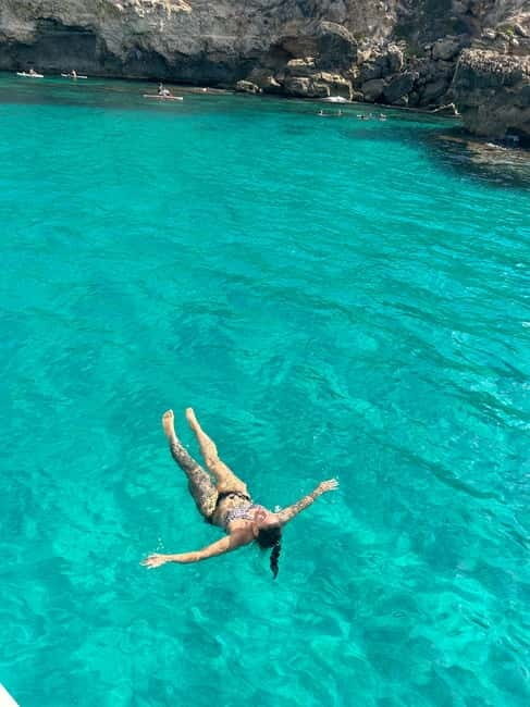 Mallorca: Discover paradisiacal coves on board of an exclusive catamaran - Who Will Enjoy This Tour?