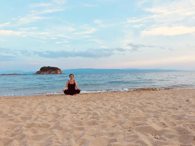Mallorca: Morning Yoga by the Sea - What the Experience Looks Like
