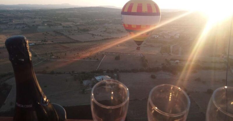 Mallorca: Private Hot Air Balloon Ride - Key Points