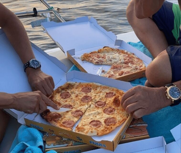 Mallorca: Sunset Pizza boat tour Andratx - Dragonera + Snorkeling - The Value for Money