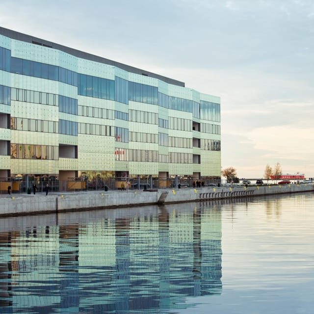 Malmö: Sightseeing and Landmarks tour by bike - FAQ