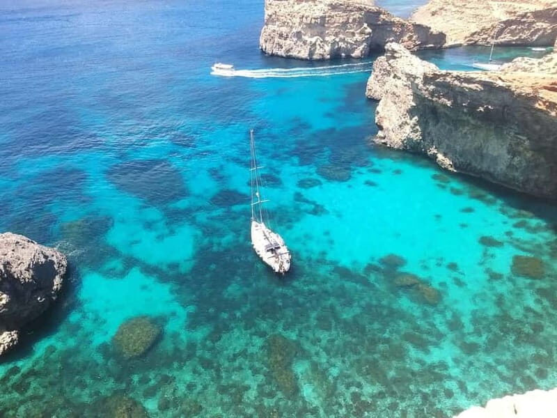 Malta: Private Yacht Charter with Skipper and Drinks - Who is this experience best suited for?