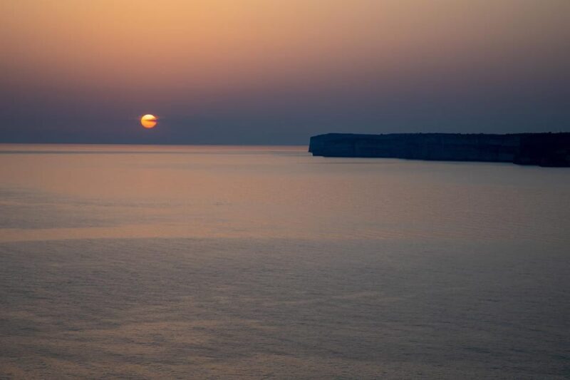 Malta: Sunset Group Tour with Pro Photographer - Key Points