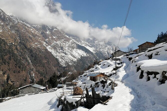 Manaslu Private Circuit Trek in Nepal 16 days - Ascending to Higher Altitudes