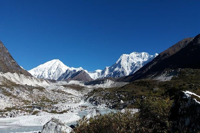 Manaslu Trek with Larke Pass - Key Points