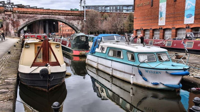 Manchester: Highlights & Hidden Gems Private Walking Tour - A Deep Dive into the Manchester Highlights & Hidden Gems Private Walking Tour
