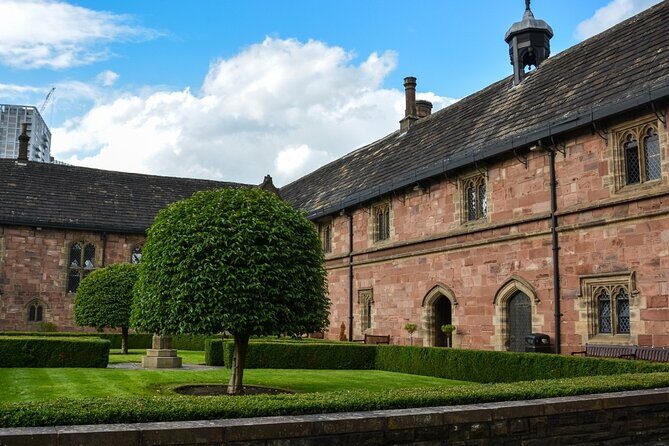 Manchester Self Guided City Walk and Interactive Treasure Hunt - Who This Tour Is Perfect For