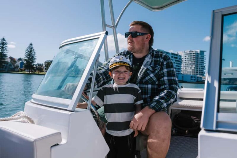 Mandurah: 6-Person Bowrider Boat Rental - Key Points