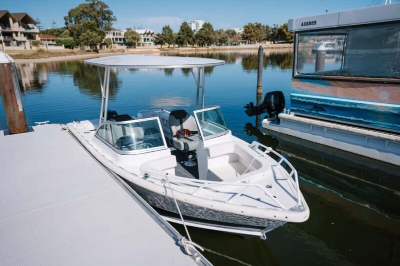 Mandurah: 6-Person Bowrider Boat Rental - Practical Considerations and Tips