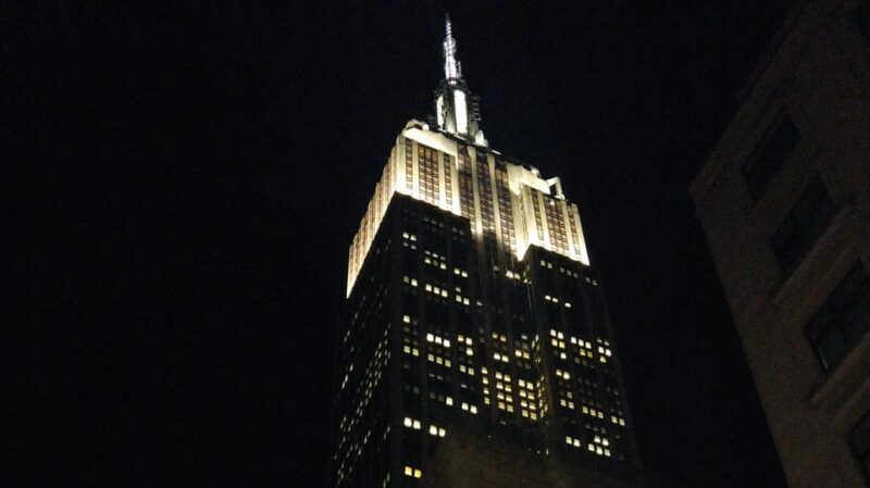 Manhattan; 5th avenue stroll & sunset at Empire State - Key Points