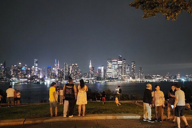 Manhattan Night Views Experience - Key Points
