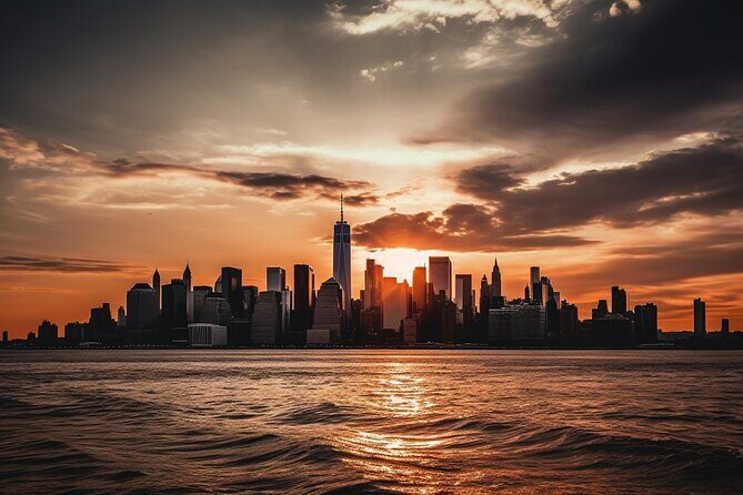 Manhattan Skyline and Statue Night Cruise - Price & Value Analysis