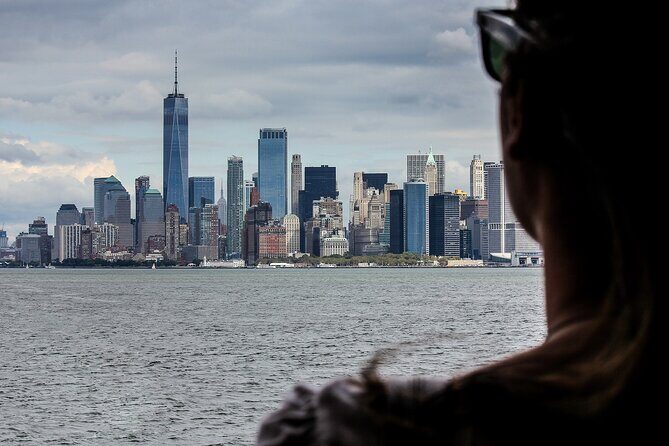 Manhattan Skyline and Statue Night Cruise - Who Is This Tour Best For?