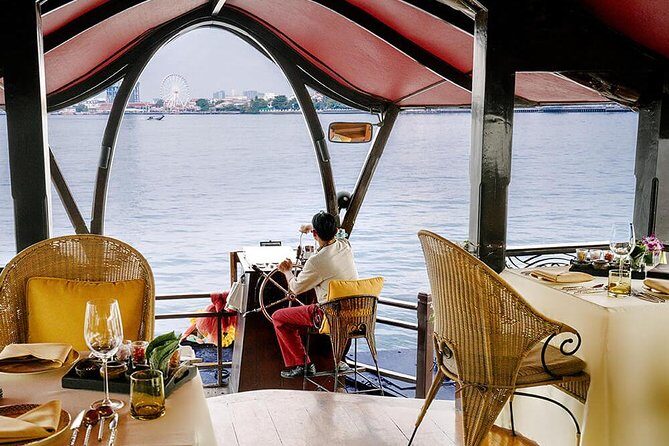 Manohra 5 Star Luxurious Dinner Cruise in Bangkok - A Full Breakdown of the Experience