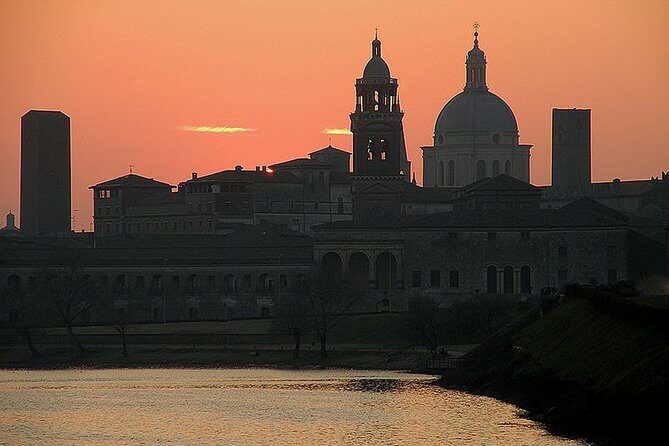 Mantua City Centre Walking Tour - Practical Tips for Your Visit