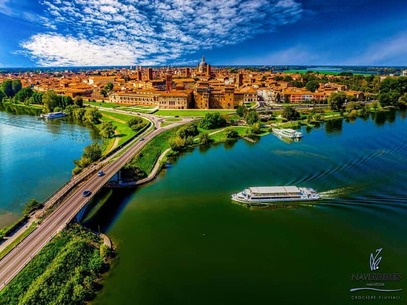 Mantua: Panoramic city navigation + protected oasis + guide on board - What You Can Expect from the Tour