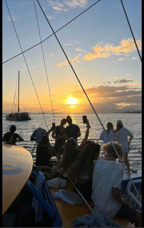 Manu Kai Catamaran Honolulu Cocktail Sunset Sail - An Overview of the Experience