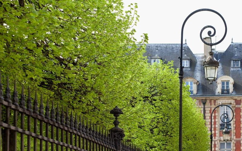 Marais Semi Private Walking Tour - Discovering Marais: A Deep Dive into the Itinerary