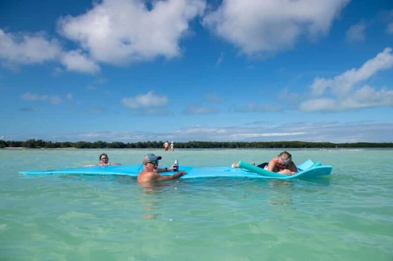 Marathon: Guided Catamaran Tour to Island Sandbar - The Sandbar Experience: Swimming, Snorkeling, and Photo Opportunities