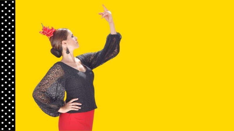 Marbella: 1-Hour Flamenco Dance Class with a Spanish Teacher - The Instructor: Sonia