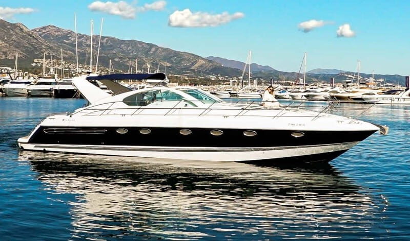Marbella: 2-8 hour private cruise on luxury yacht Targa37 or Targa48 - Key Points