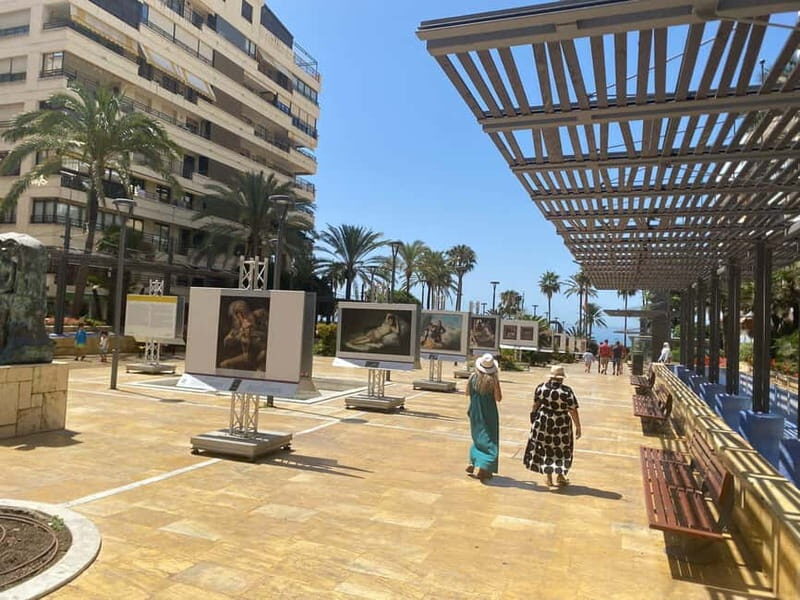 Marbella: City tour of Marbella City / Old Town incl. breakfast Stop - Key Points