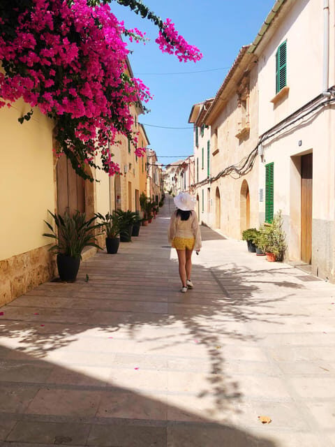 Marbella: Express Walk with a Local in 60 minutes - What Makes This Tour Stand Out?