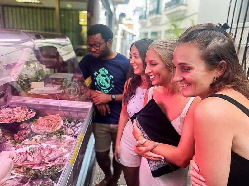 Marbella: Guided Market Tour with Tapas and Wine Pairings - Key Points