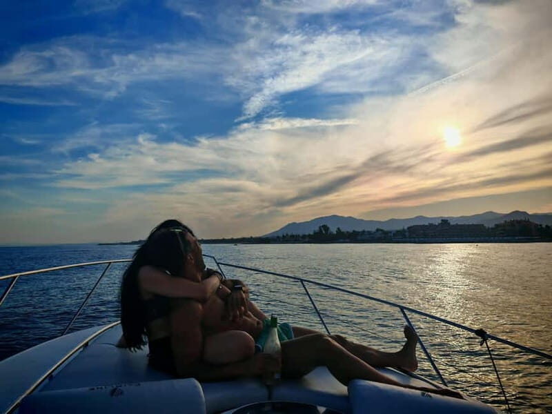 Marbella: Sunset on a Shared Yacht with Cava and Strawberries - Key Points