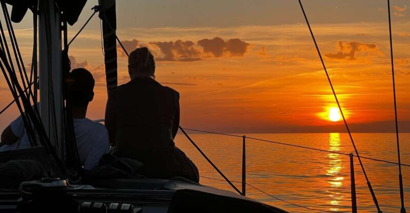 Marbella: Sunset Sailing Trip with Drinks and Snacks - An In-Depth Look at the Marbella Sunset Sailing Experience